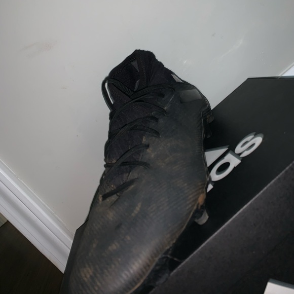 Soccer cleats